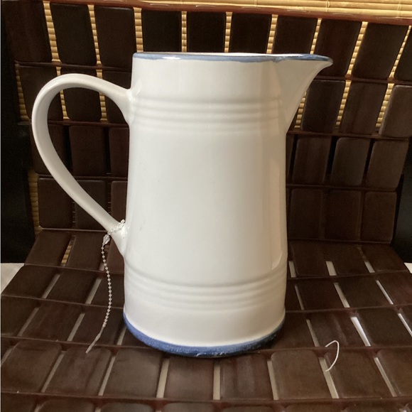 Retro Ceramic pitcher from Old Pottery Co NWOT - Picture 4 of 4